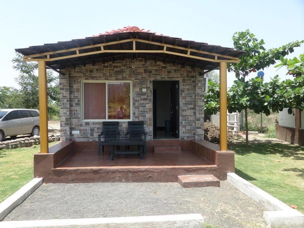 Ellora Heritage Resort Экстерьер фото